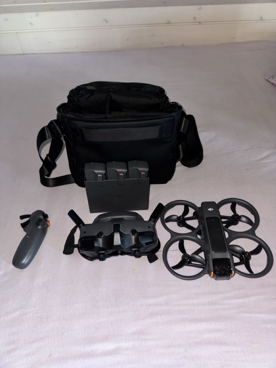 DJI Action Cam: DJI Avata 2 Drone Combo with ALL Accessories Used – Usato da St. Gallen venduto da Minoslump