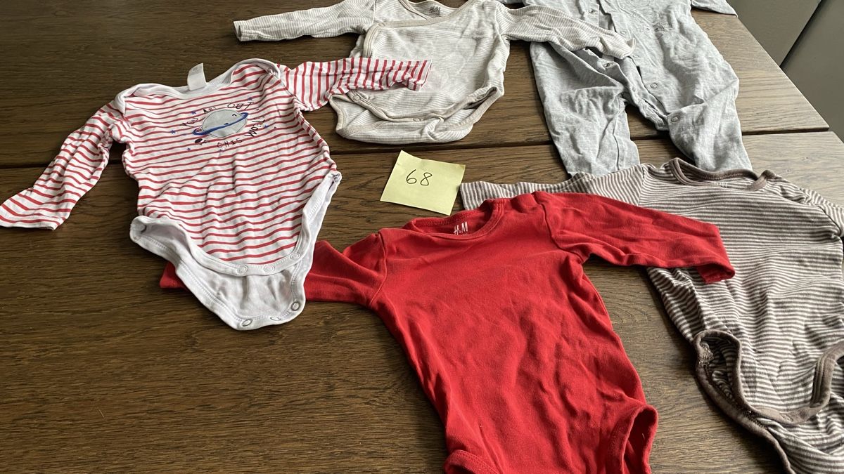 Lotti & Set di vestiti: Bodies Baby Gr. 68, Langarm, Top Zustand! Bunt – Usato da Hochwald venduto da _biene_ 7