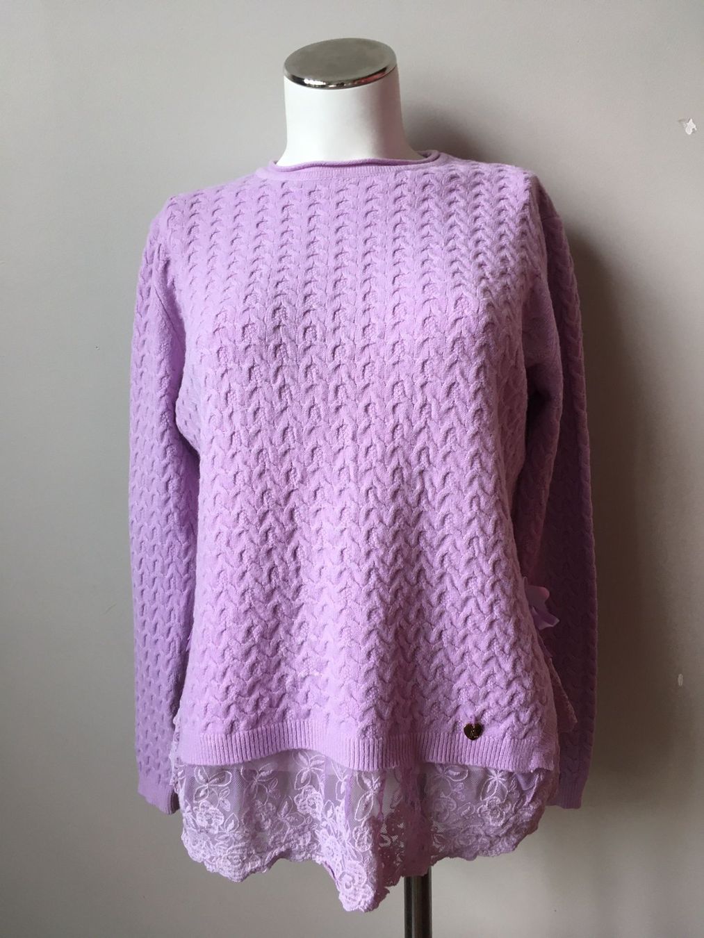 Pulls & Sweat-shirts: Pull lilas dentelle jupe volant - taille L – D'occasion à Troinex par Irisglo 8