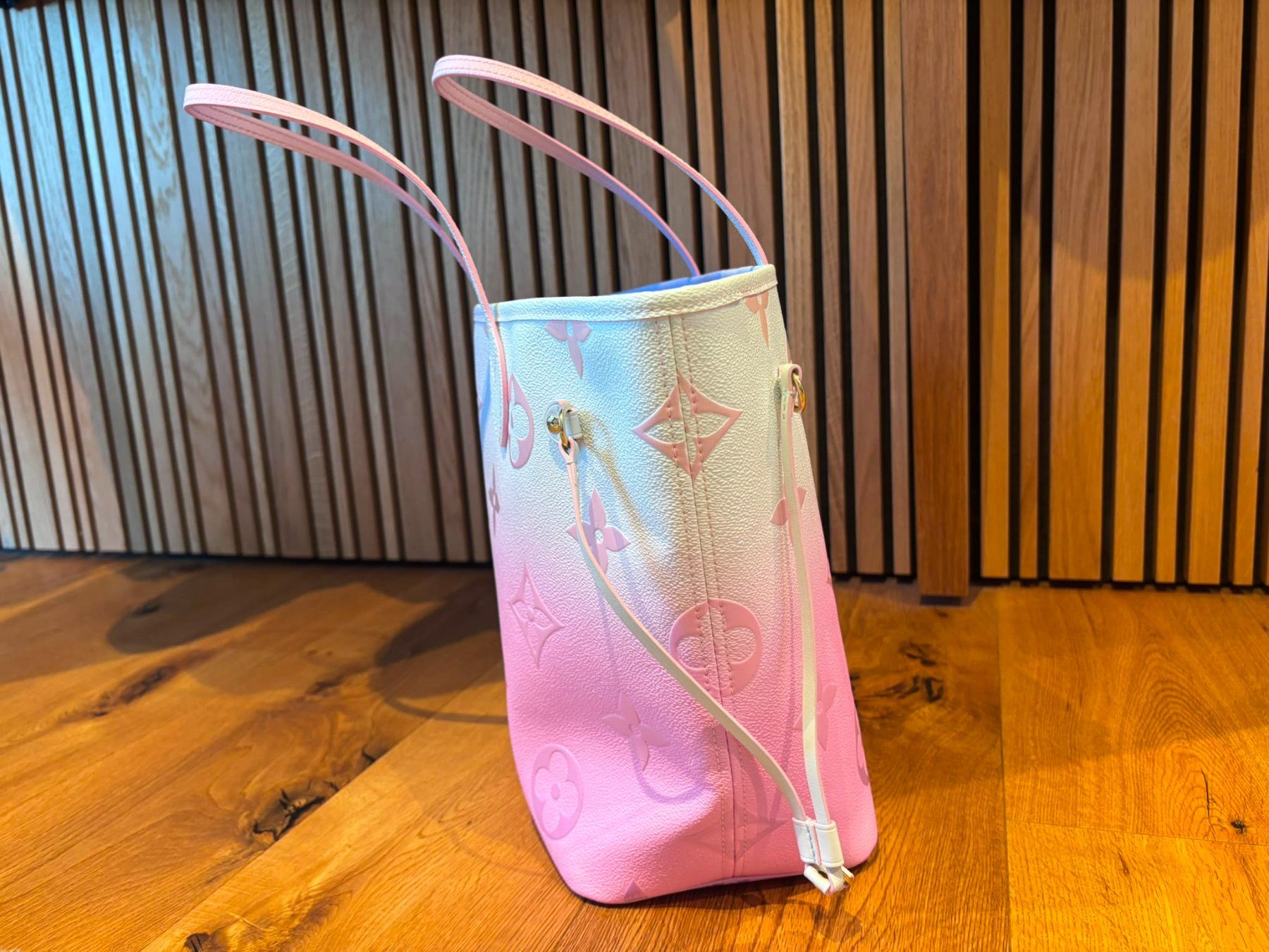 Louis Vuitton Borse da donna: Louis Vuitton Neverfull MM Sunrise Pastel – Usato da Richterswil venduto da Dingsda72 1