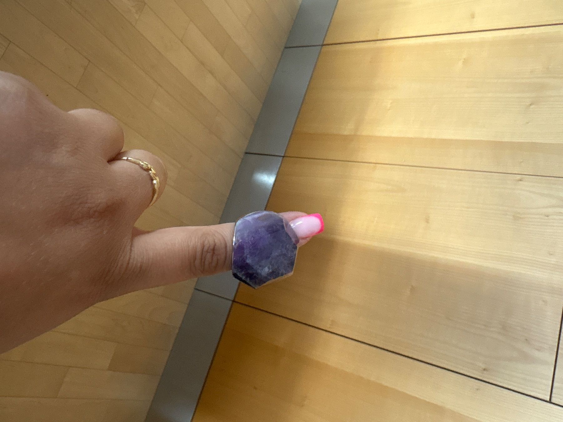 Anelli: Bague argent avec pierre violette taille 52 occasion – Usato da Puidoux venduto da ray_2b5z 2