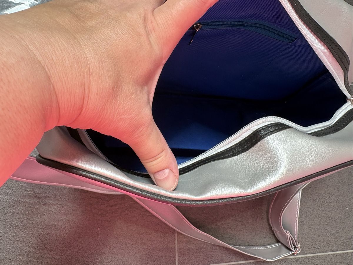 Swissair Taschen: Swissair Tasche – Neu und originalverpackt aus Horgen von Spikystar13 3