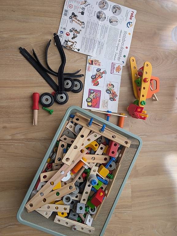 Eichhorn Kit di costruzioni: Eichhorn Constructor diverse Sets und Roba Holzbaukasten – Usato da Urdorf venduto da Cat_Com 3