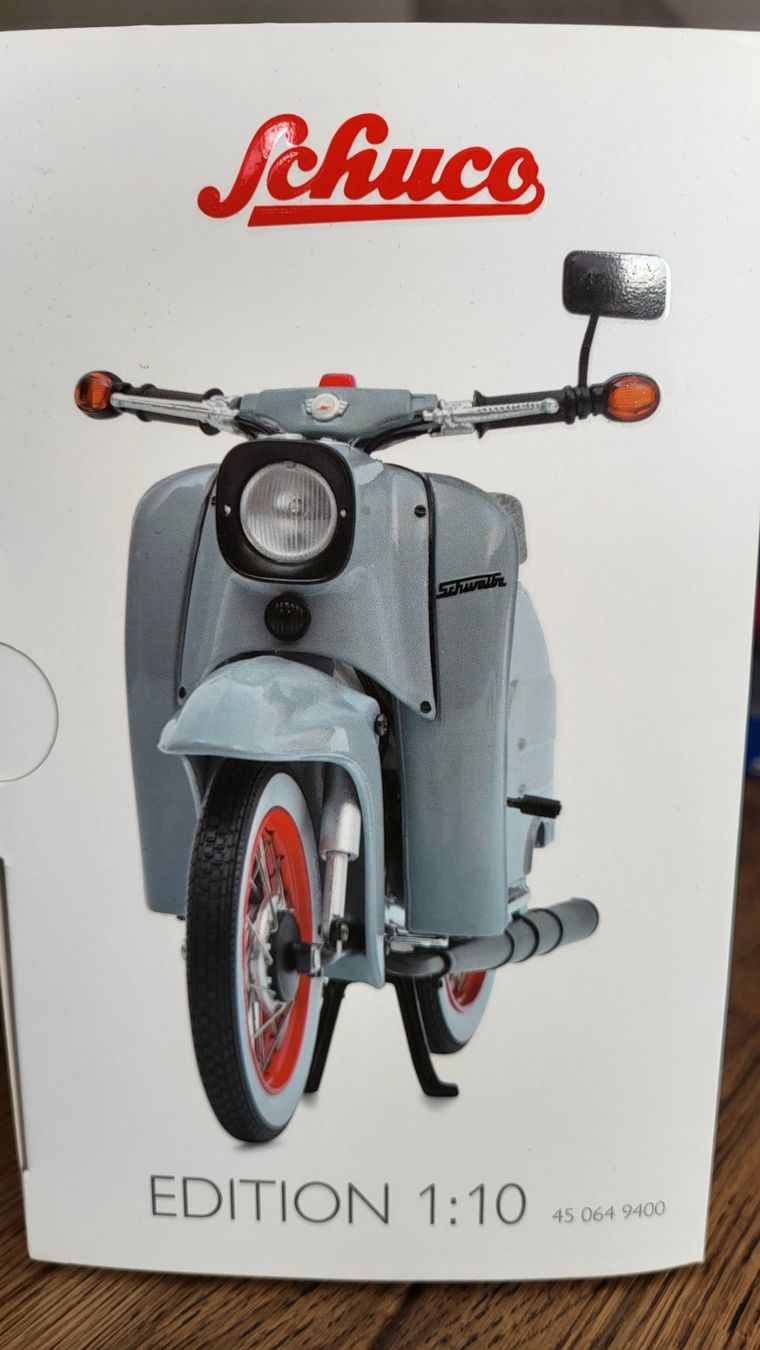 Schuco Kit di modellismo & Modellini statici: Simson Schwalbe KR51/1 Custom III 1:10 Schuco – Usato da Rothrist venduto da Juana5 1
