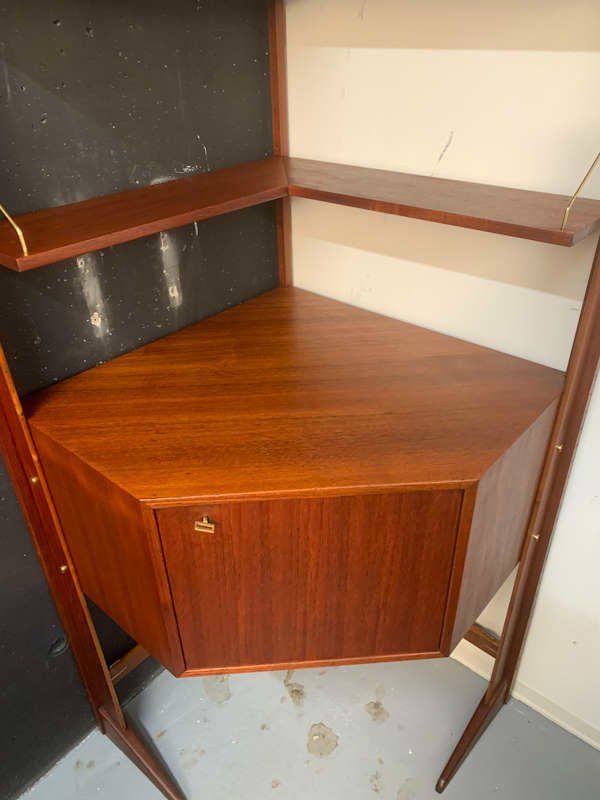 Regale: Mid-Century Eckregal, teak - Denmark 1960er – Gebraucht aus Pregassona von ModernistaCH 4