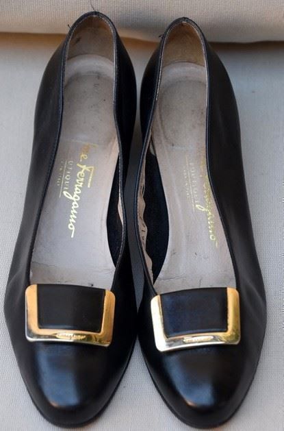 Salvatore Ferragamo Scarpe da donna: Schuhe / Chaussures Salvatore Ferragamo . 38 – Usato da Collonges venduto da Auganien 1