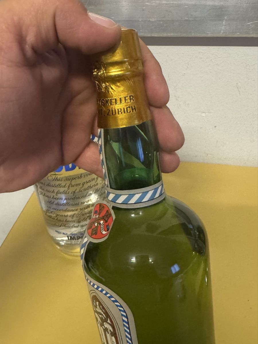Bevande alcoliche: Ankohol 2 stk.  – Usato da Schlieren venduto da Freundlich02 8