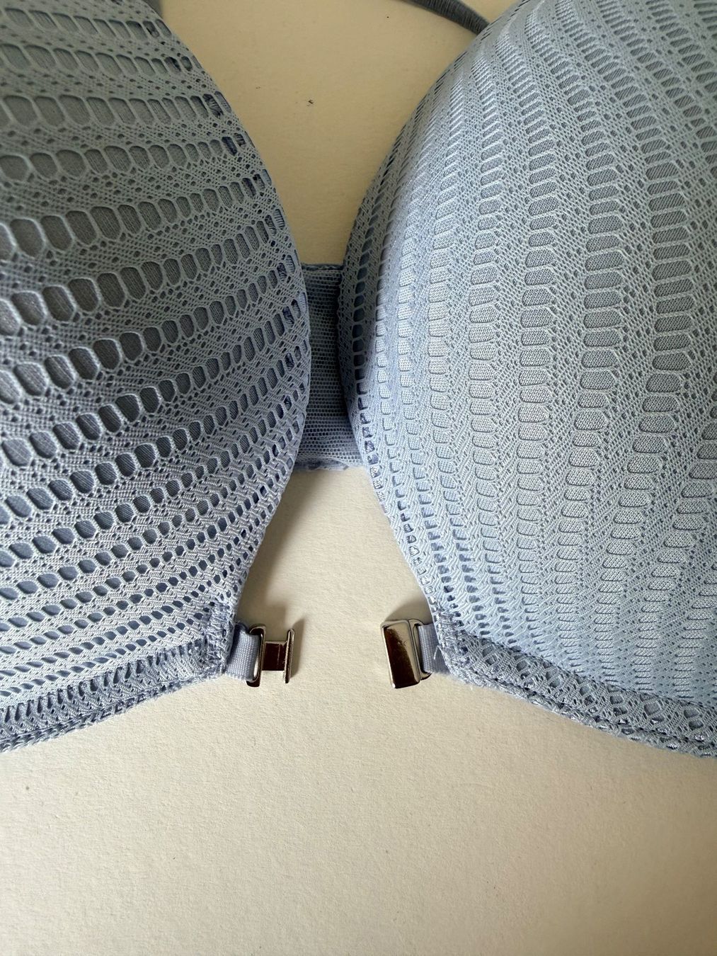 Triumph Altra biancheria intima: TRIUMPH, Push-Up-BH HARMONY SPOTLIGHT, Grösse 75D, Hellblau – Nuovo e nell'imballaggio originale da Rudolfstetten venduto da gst_g7xl 6