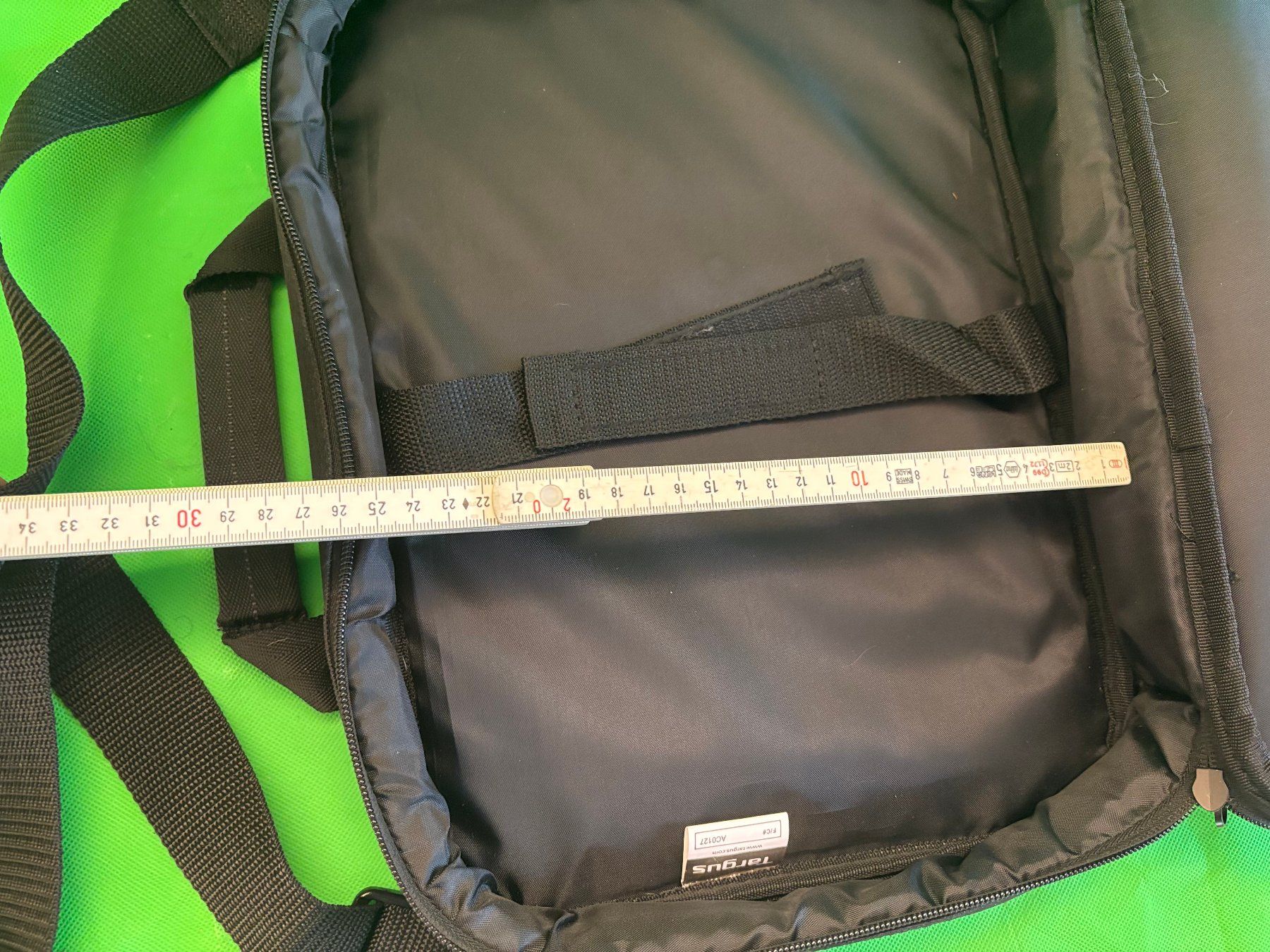 Targus Taschen: Notebooktasche klein Targus AC0127 – Neu (gemäss Beschreibung) aus Kilchberg ZH von bionicdog 2