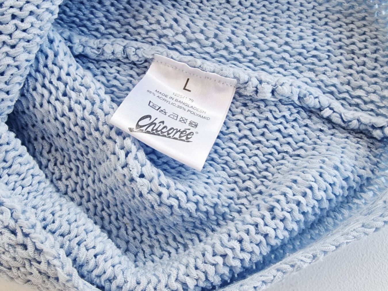Pulls & Sweat-shirts: Damen Pullover Chicorée Gr. L Hellblau – D'occasion à Hallau par CHACLA 2