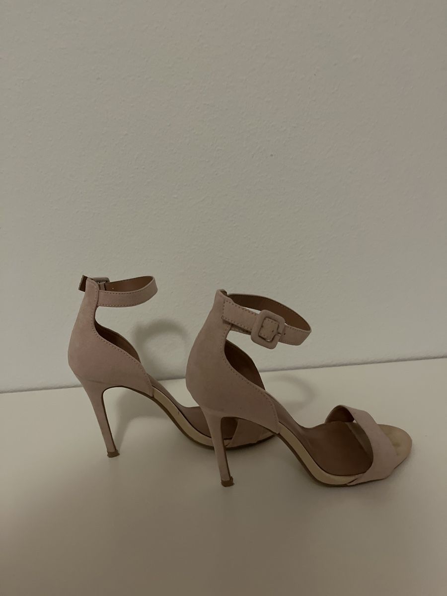 Scarpe da donna: high heels – Usato da Luzern venduto da SonjaBucher 3