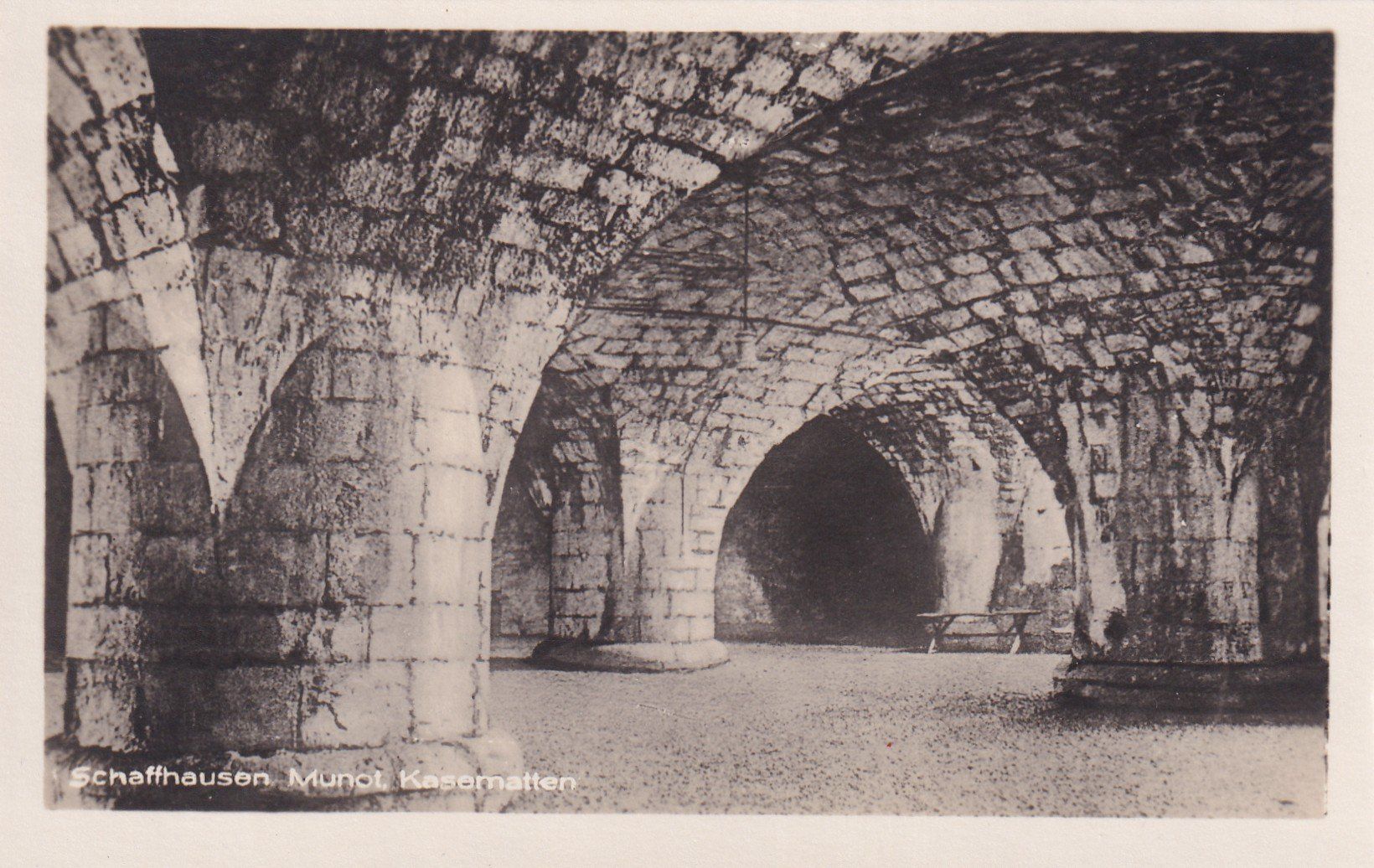 Cartoline postali: Schaffausen Munot Kasematten – Usato da Cormoret venduto da Pascalll2001