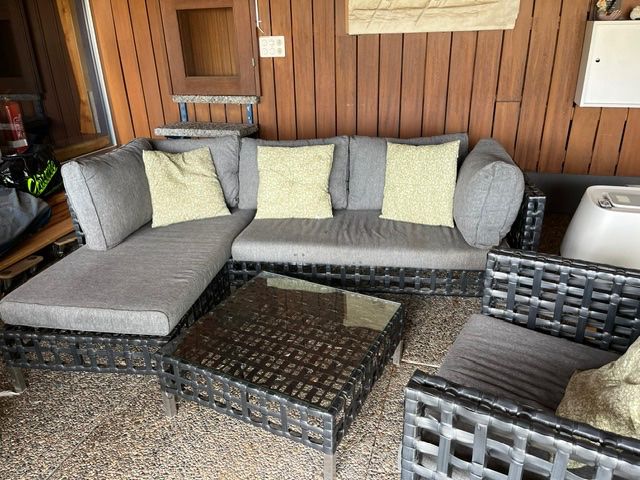 Set de table et chaises: Gartenset Cane Line Lounge – D'occasion à Lohn-Ammannsegg par nad_nzl8 2