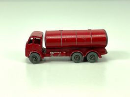 MATCHBOX LESNEY No. 11 ERF Petrol Tanker ESSO Vintage Rot