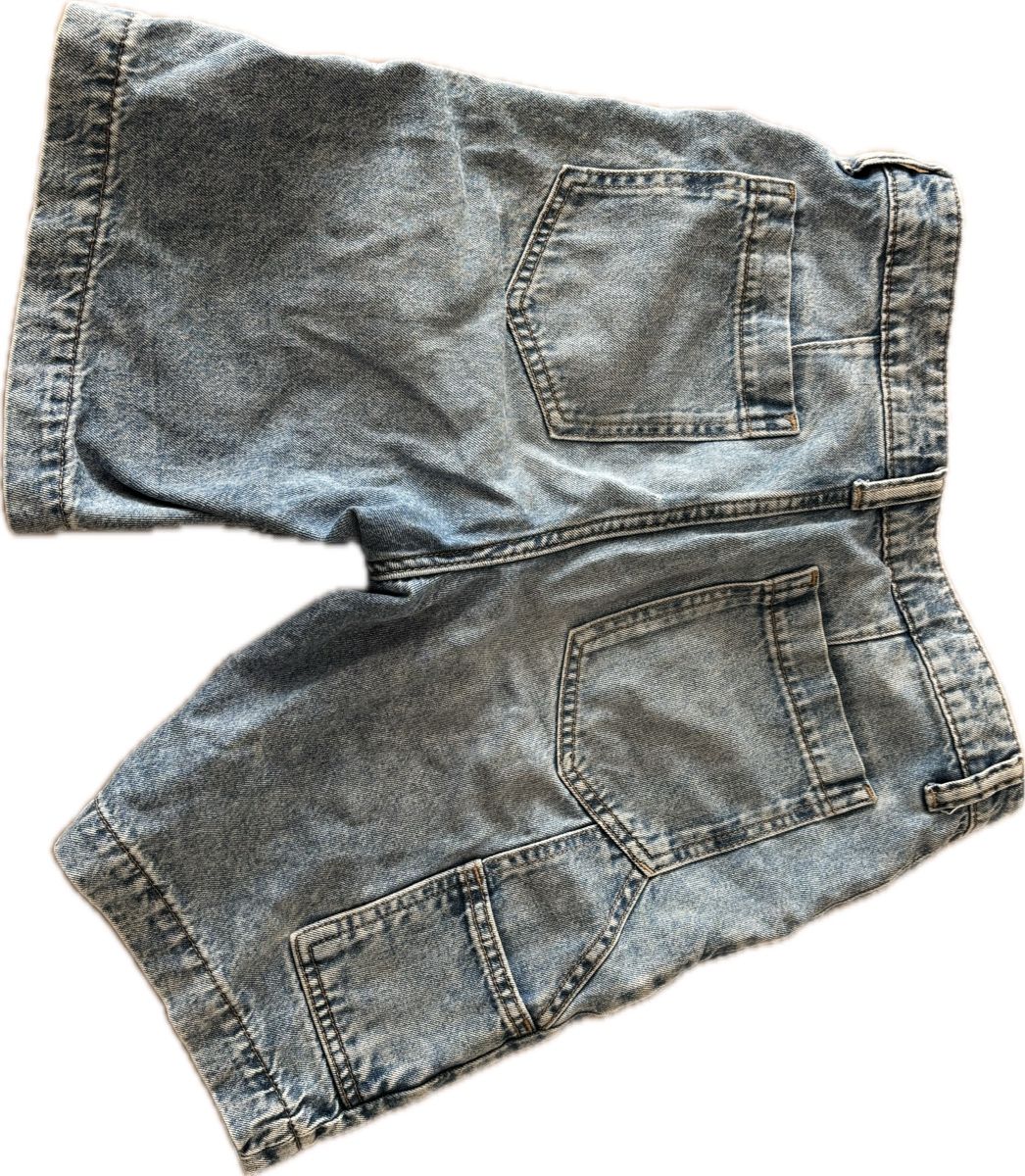 Pantaloni: H&M Jorts – Usato da Zürich venduto da lin_j7p9 1