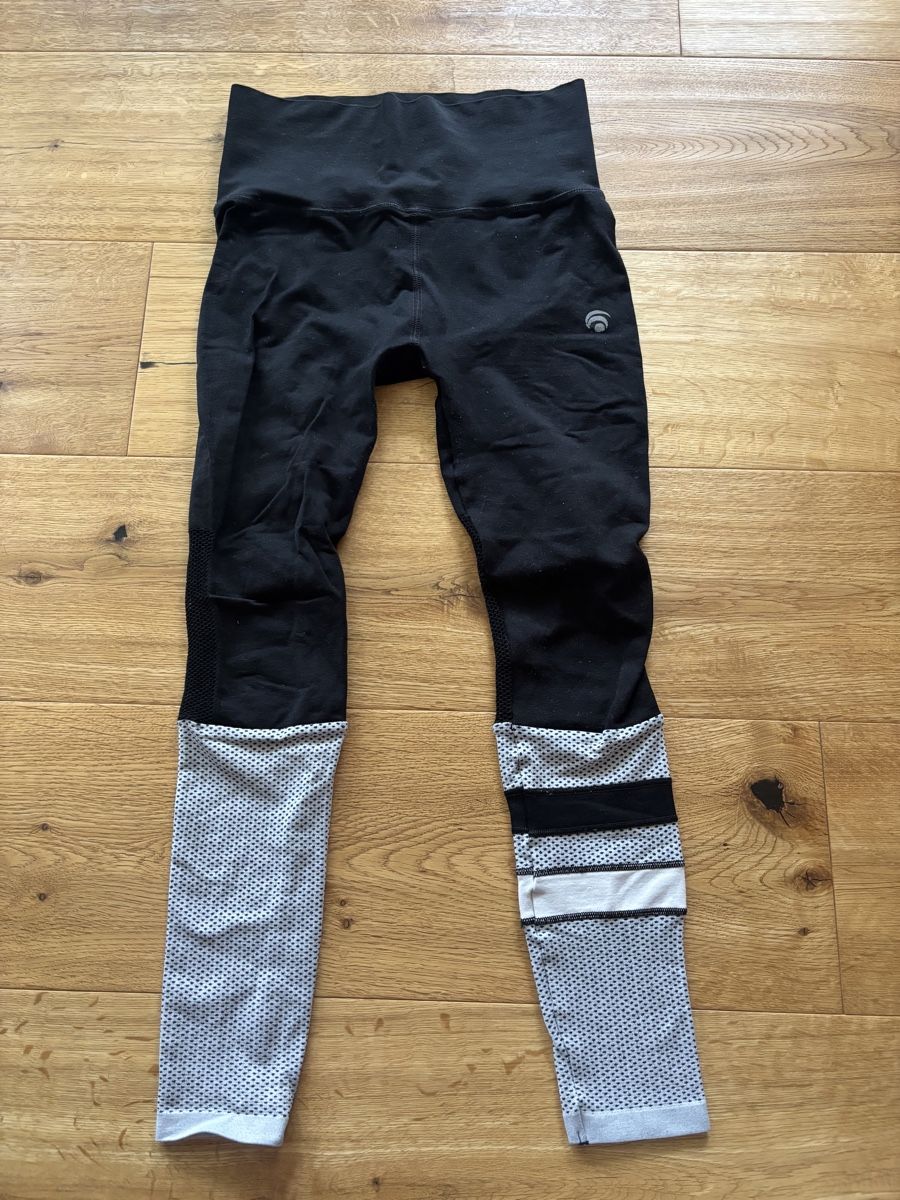 Oceansapart Leggings: Oceans Apart Damen Leggins – Nuovo (secondo la descrizione) da Flums Hochwiese venduto da sluechi