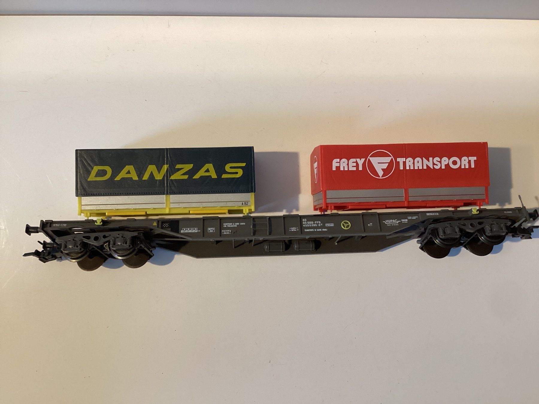 Roco Modellini di ferrovie: Roco Güterwagen SBB Hupac 1:87 H0 – Usato da Effretikon venduto da simtek_de 5