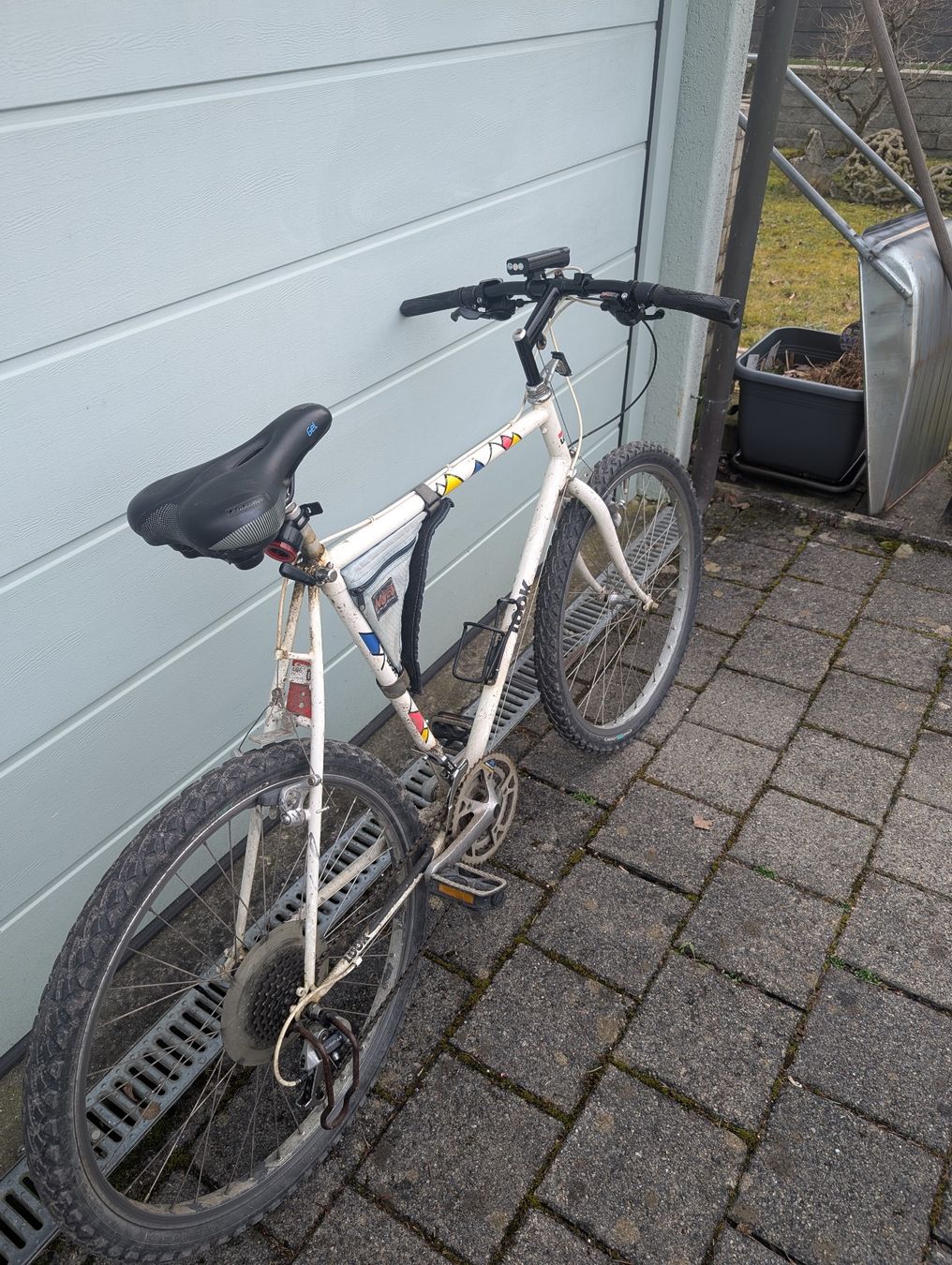 Velos: Mountenbike – Gebraucht aus Tuggen von Huer 1