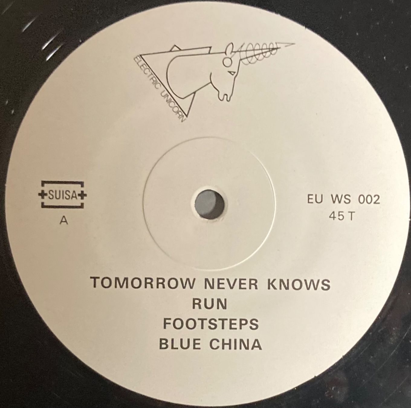 Dischi in vinile: BLUE CHINA - TOMORROW NEVER KNOWS – Usato da Poliez-Pittet venduto da Newtown-Records 2