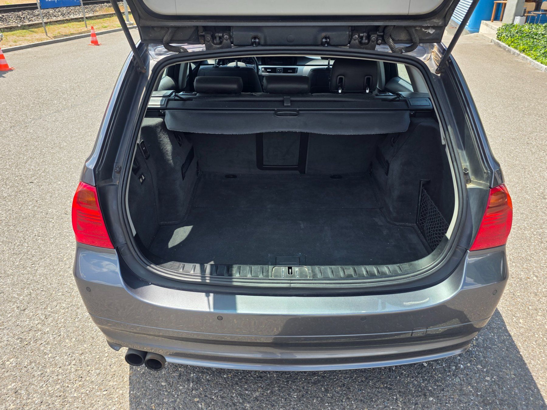 BMW Autos: BMW 330d Touring 231ps – Gebraucht aus Aarberg von power80 8