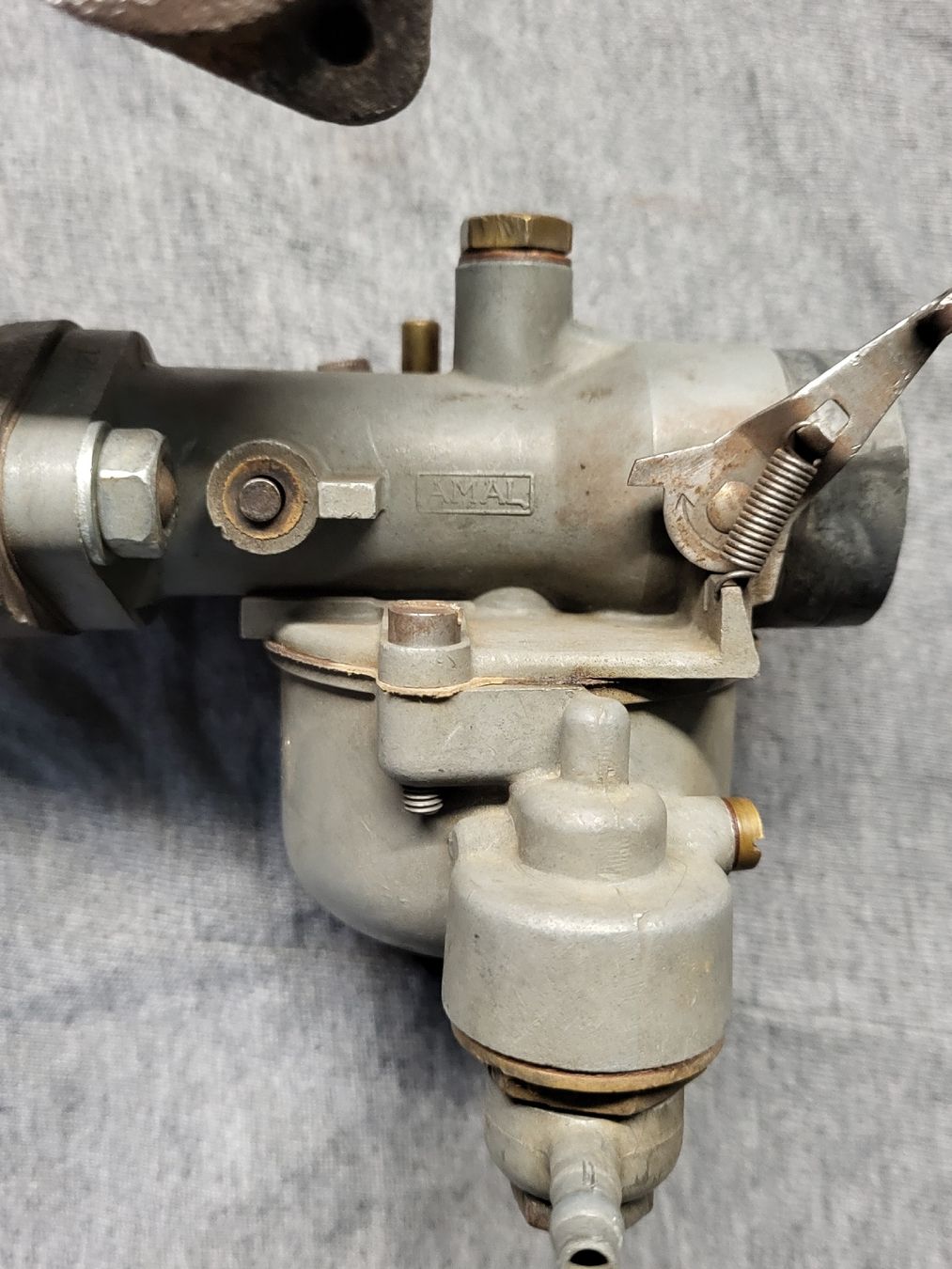 Autres accessoires p. véhicule: Mag 1040 Vergaser  – D'occasion à malters par jouni 1