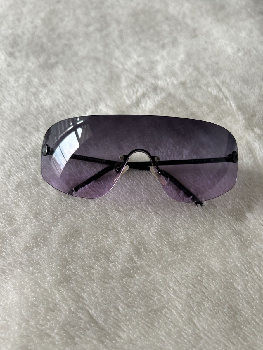 Chanel Occhiali & Lenti: Chanel Shield Rimless Amber Sonnenbrille Y2K – Usato da Uttwil venduto da ula_ls5l 2