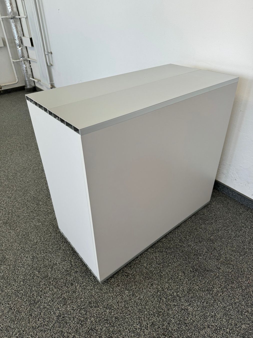 Scaffali: Denz D3 Sideboard 2-OH Hellgrau - 800mm - ohne Schloss – Usato da Schönenwerd venduto da mcofficeshop 4