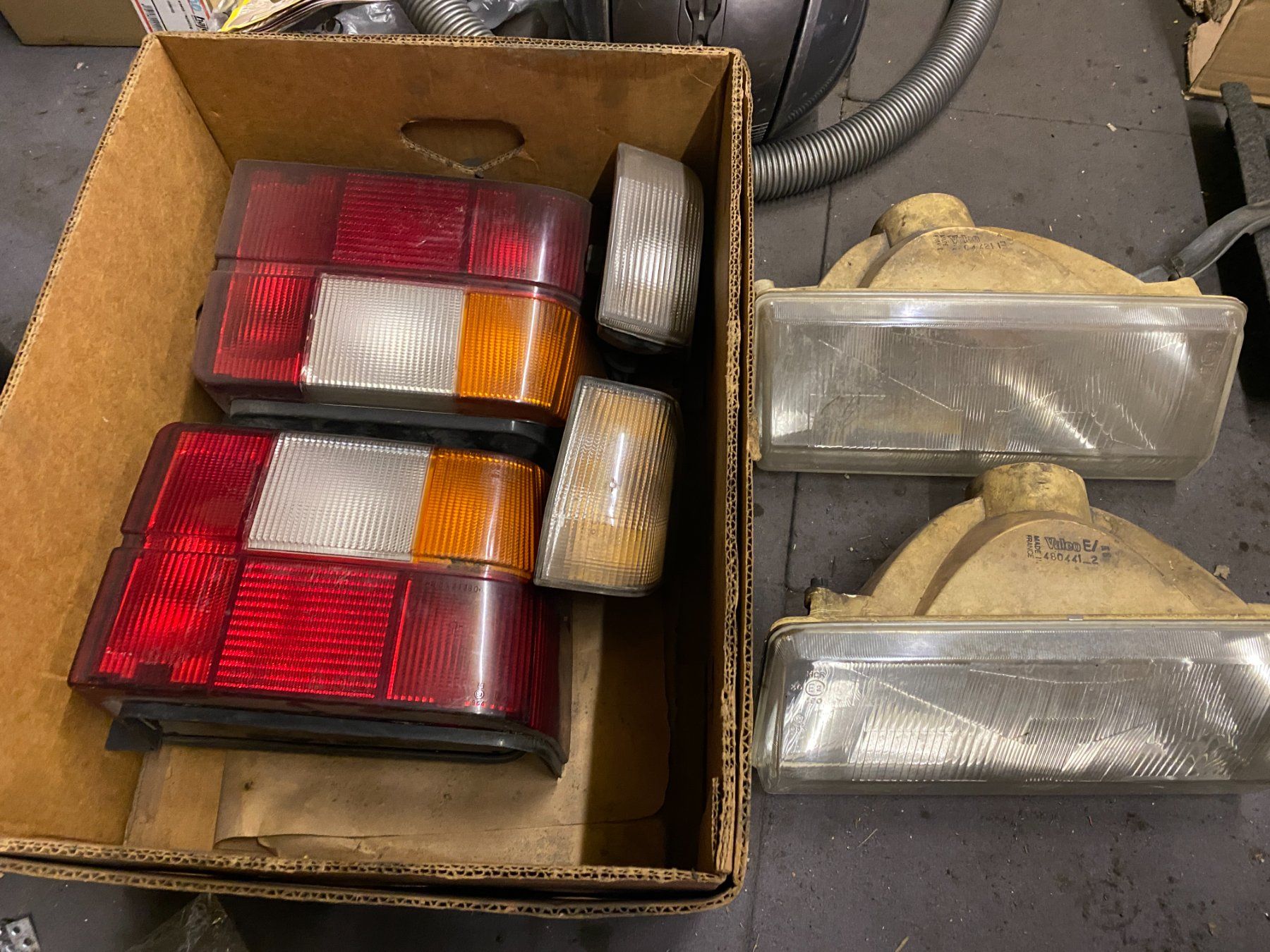 Citroën Tutti pezzi di ricambio auto: Citroen BX Scheinwerfer, Blinker, Rücklichter – Usato da Dietikon venduto da Hobbymechaniker