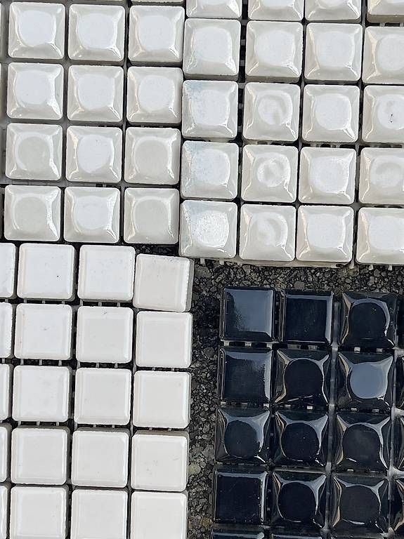 Rivestimenti per pavimenti: Mosaik 1 cm (auch pro Stk.Bogen) – Usato da Strengelbach venduto da Aschatan5 2