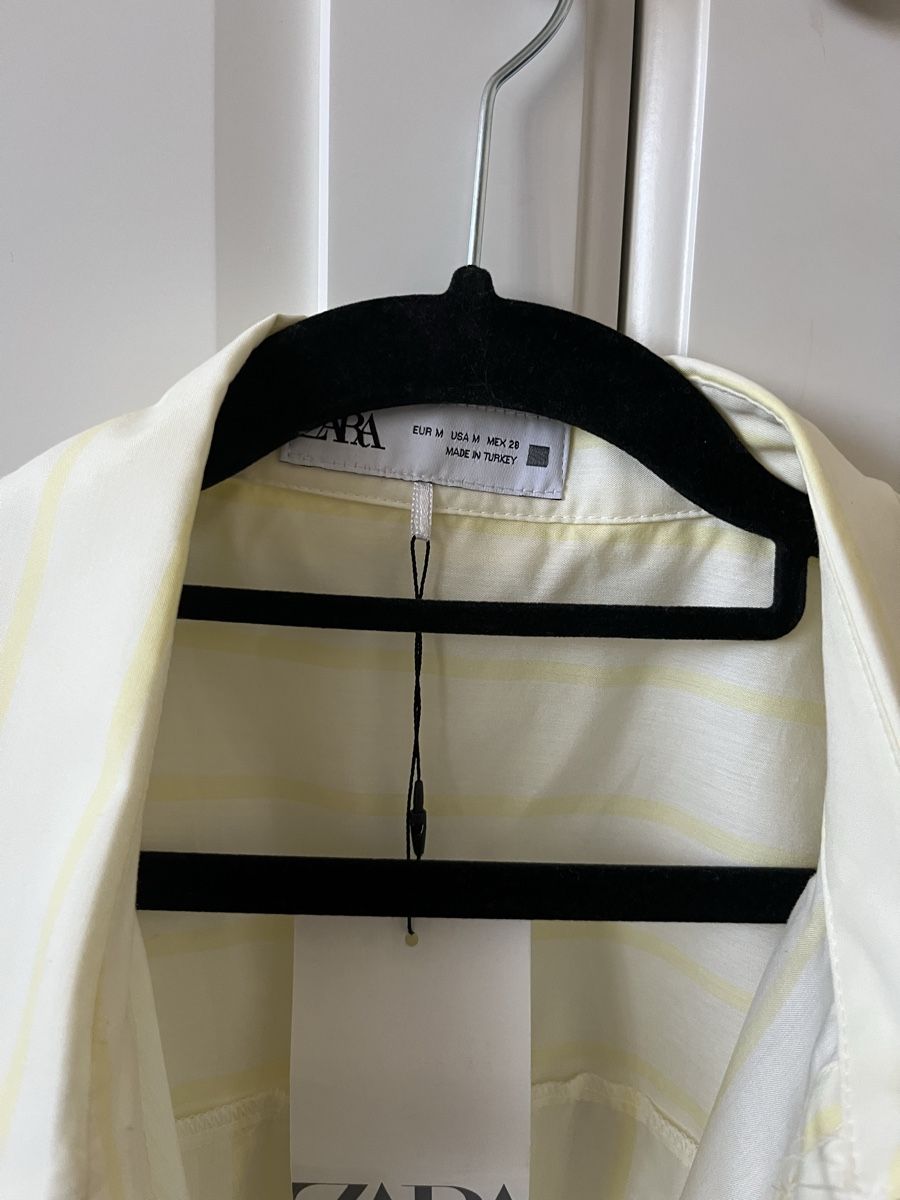 Zara Camicette: Butter yellow Hemd – Nuovo e nell'imballaggio originale da Allschwil venduto da eyl_bb8q 3