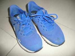 Turnschuhe Nike in blau in Gr 36.5