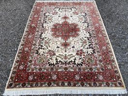 Herrliche Tabriz Korkw. m. Seide 142x103