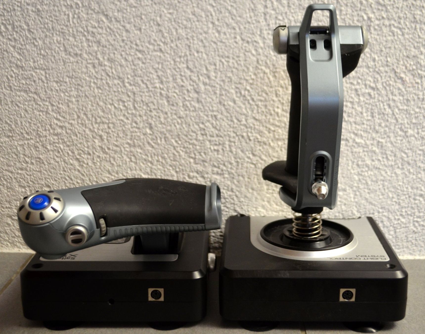 Logitech Controller: LOGITECH G X52 Flight Control System Joystick – Difettoso da Collonges venduto da arashee 2