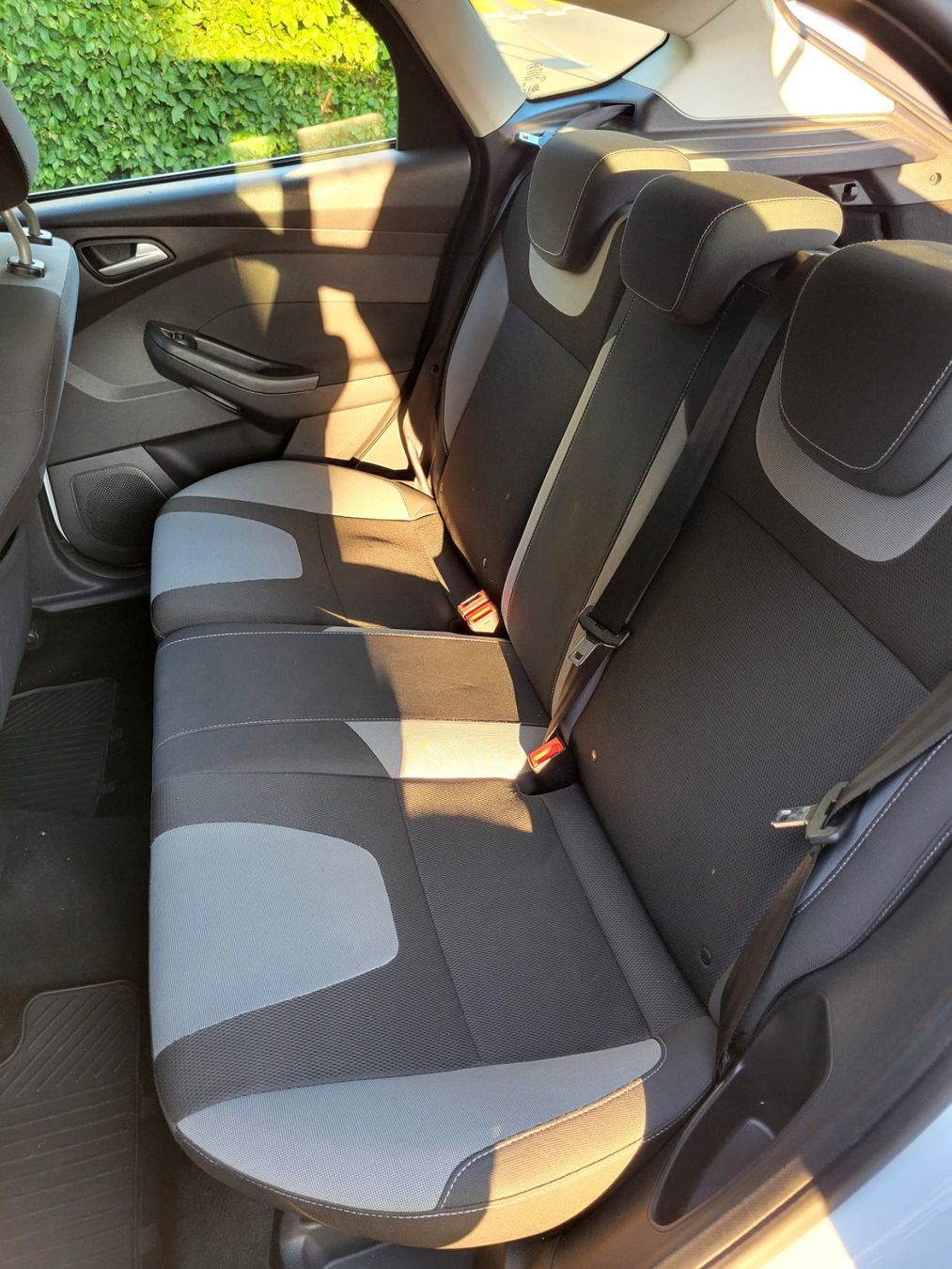 Ford Automobili: Ford Focus 1.6 125ps – Usato da dällikon venduto da caffepertutti 3
