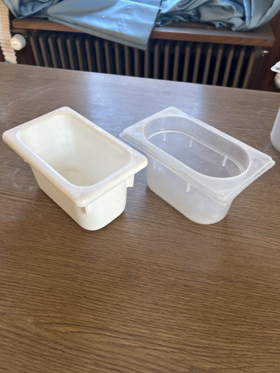 Contenitori & Simili: Gastronorm Behälter Polycarbonat und Kunststoff gemischt – Usato da Oetwil a.d. Limmat venduto da tobbra 3