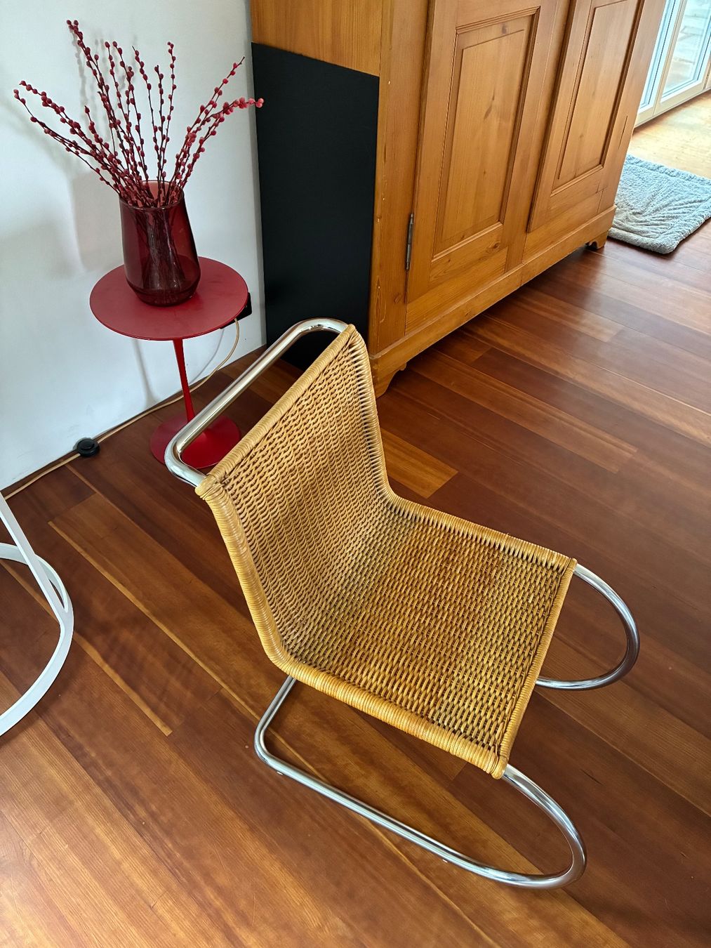 Set di tavolo e panche: Thonet Freischwinger Stühle inkl. Tisch – Usato da Aarau venduto da m.c.b 1