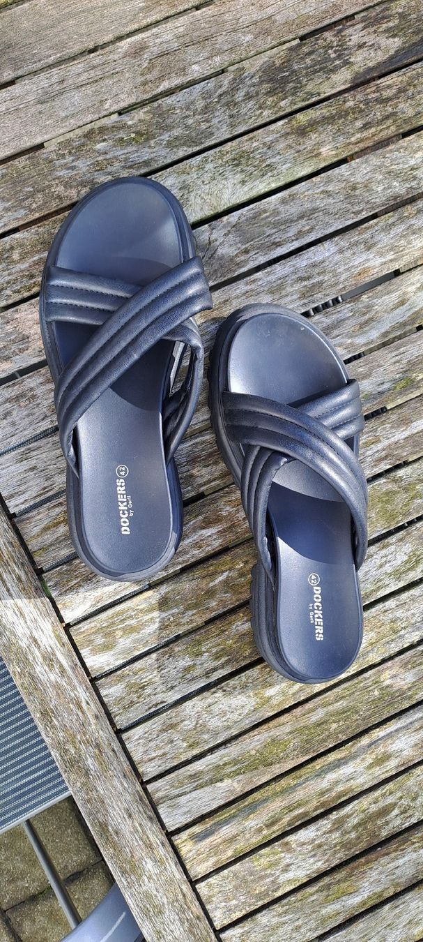 Scarpe da donna: Panolette Dockers by Gerli Gr. 42 – Usato da Buch am Irchel venduto da -mireli-