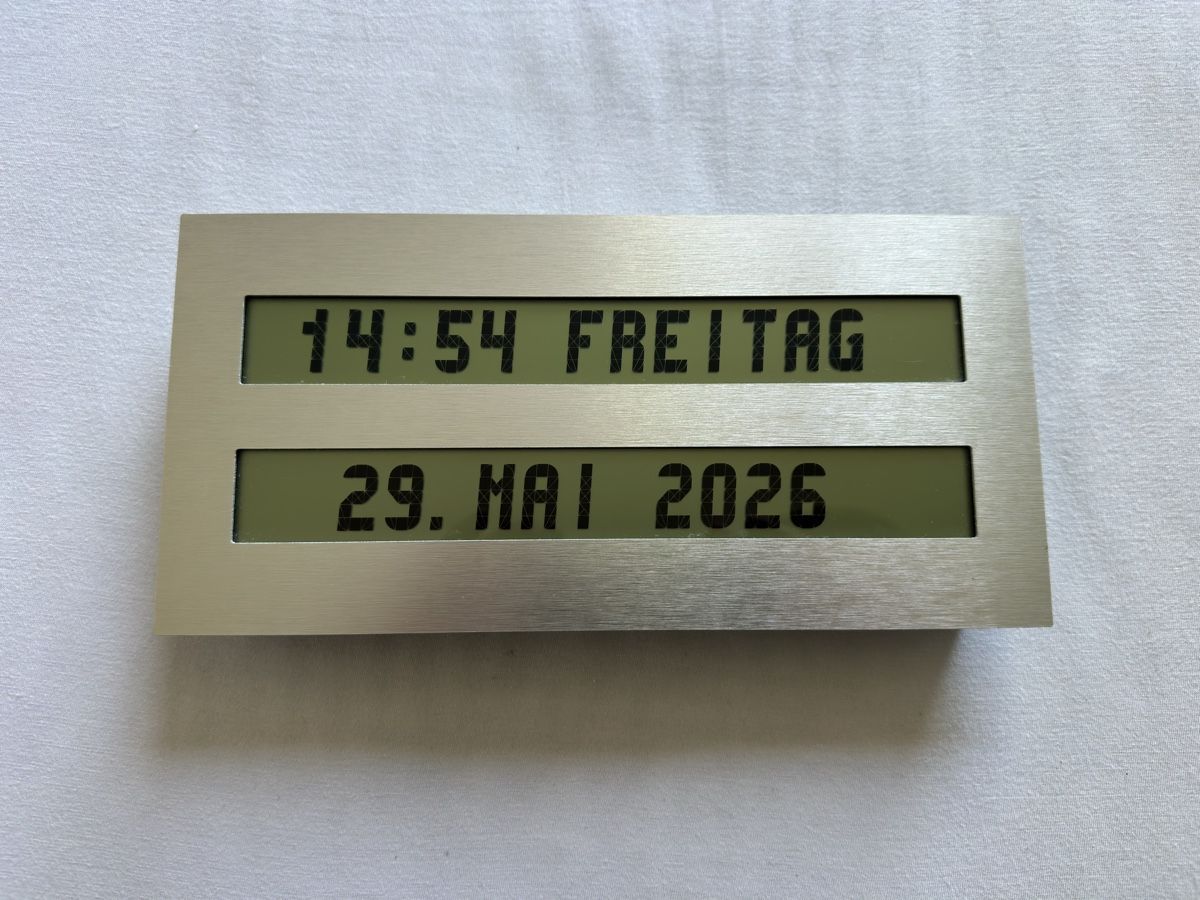 Orologi: Digitale Seniorenuhr – Usato da Zürich venduto da Schellenursli