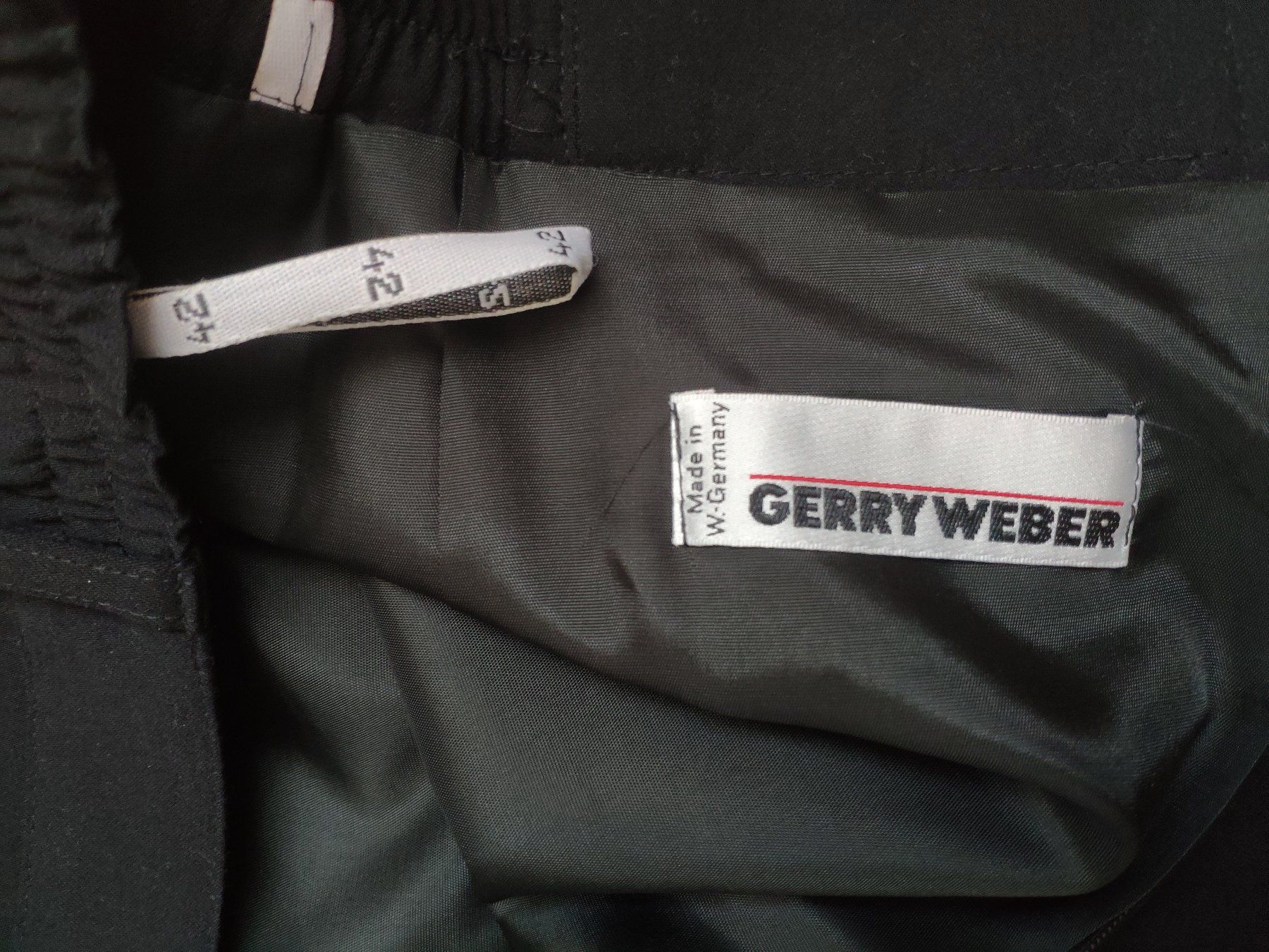 Lotti di vestiti: Bluse+Rock scharz Gr.42 – Usato da Hedingen venduto da Xenno 5