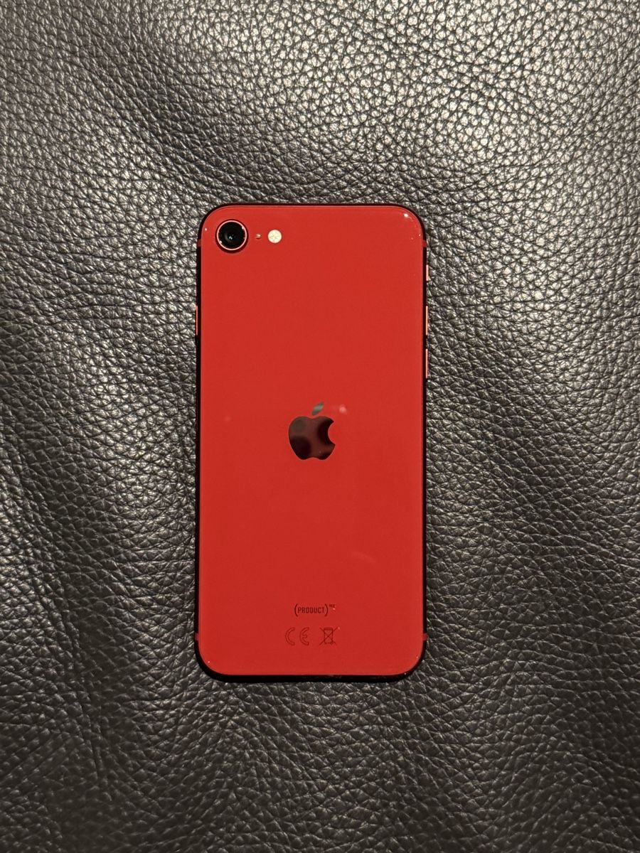 Apple Handys / Smartphones: Apple iPhone SE Red - 128 GB – Gebraucht aus Riggisberg von jabi2299 2