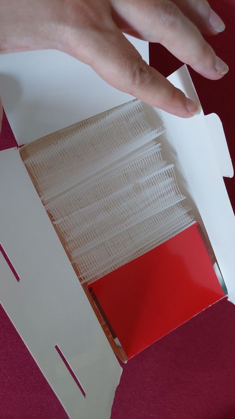 Tutti gli attrezzi: APLI Textilfäden Fein, Standard 25 mm – Usato da Zürich venduto da Romstyle 1