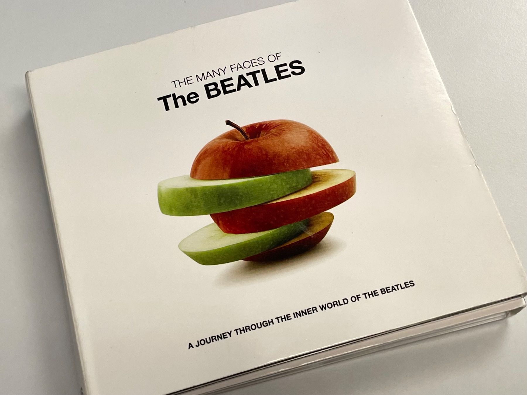 CD: The Many Faces Of The Beatles – Usato da Muri b. Bern venduto da AdidasCollector 8