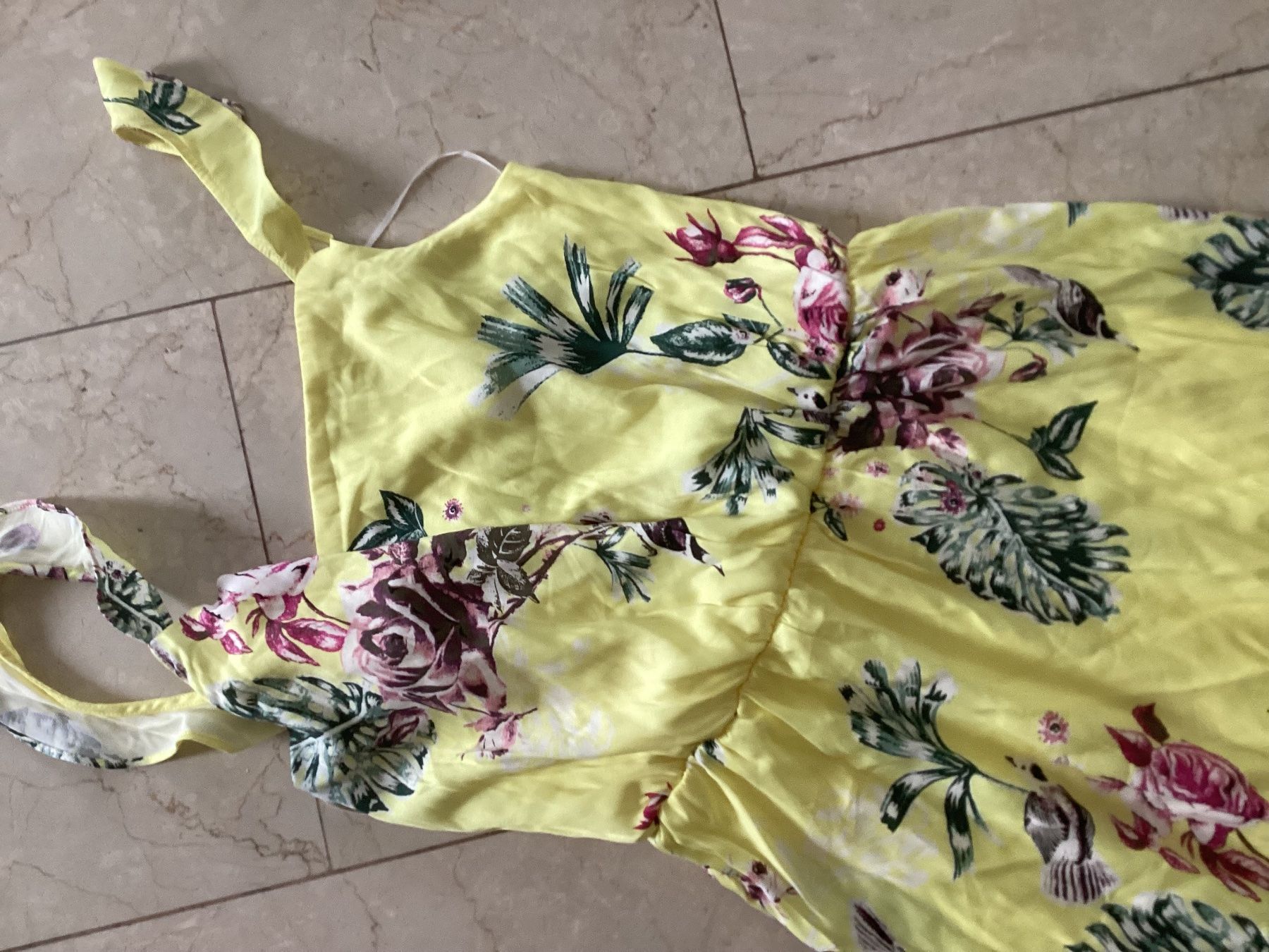 Kleider: Sommerkleid lang – Neu (gemäss Beschreibung) aus Flüelen von ne08 1