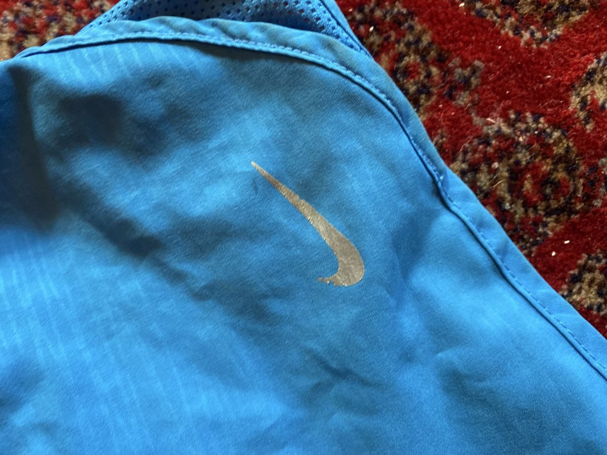 Nike Pantaloni: Nike running shorts blue size S good condition – Usato da Küblis venduto da mad_b2bw 2