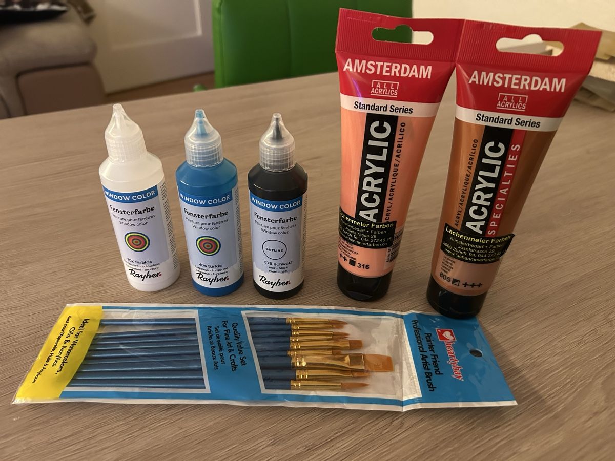 Bastelsets: Bastelset: Fensterfarben, Acrylfarben & Pinsel – Gebraucht aus St. Gallen von MoMaMu12