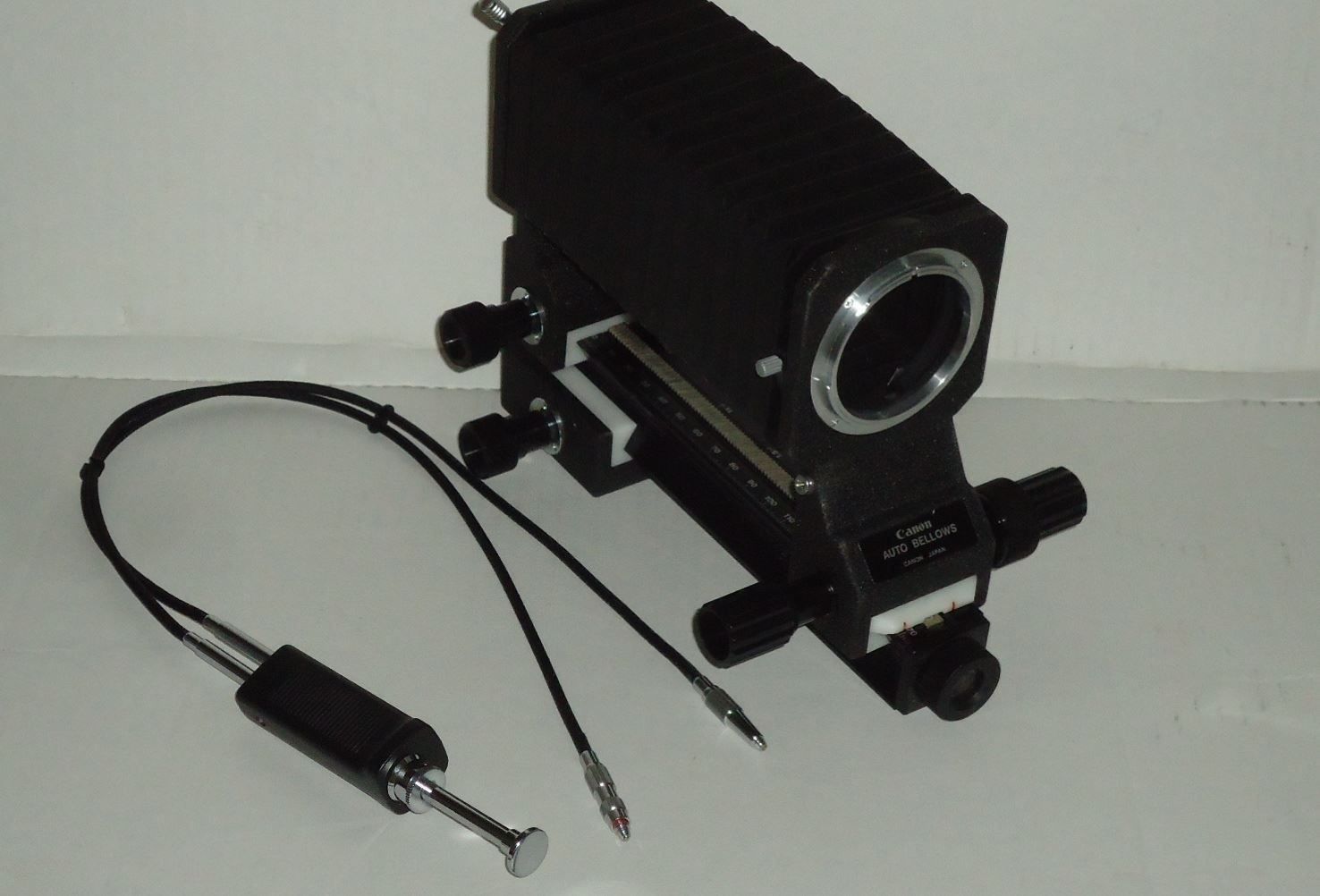 Canon Fotocamera: CANON FD MACRO MICRO BELLOWS - RARE ! – Usato da Lausanne venduto da asdyx