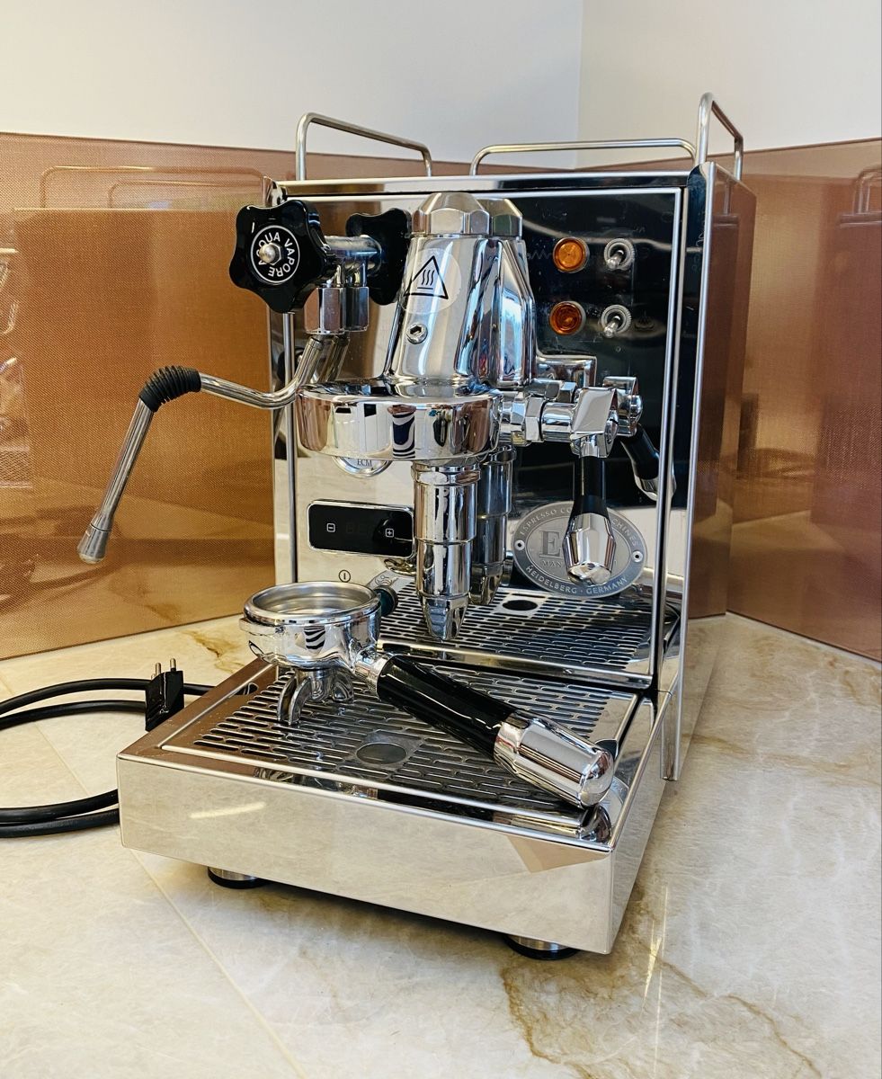 ECM Manufacture Kaffeemaschinen & Espressomaschinen: ECM Classika Pid Espressomaschine mit PID, Chrom, gebraucht – Gebraucht aus Muhen von Sonnenerbse