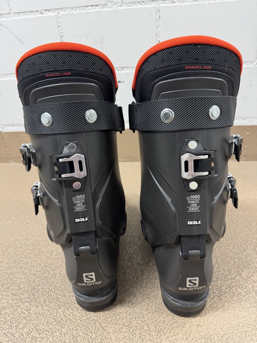 Salomon Scarpe da donna: Skischuhe Salomon – Usato da Winterthur venduto da A2001. 1