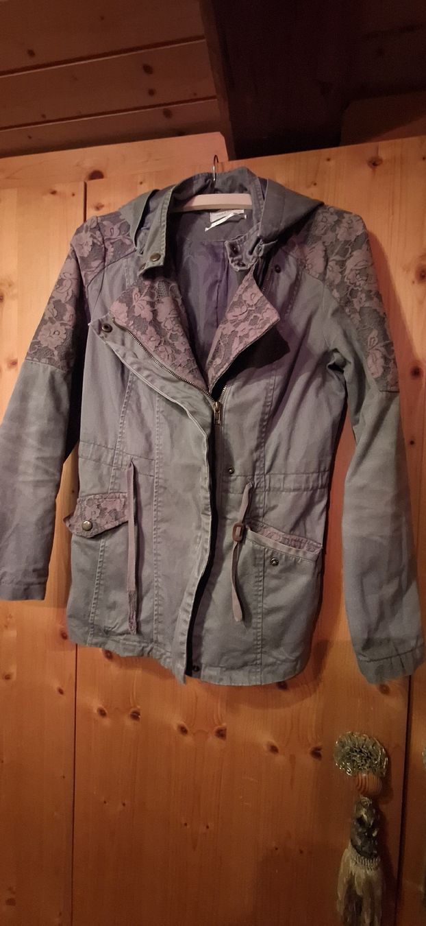 Nafnaf Giacche: Naf Naf Übergangsjacke Gr. 36 – Usato da Männedorf venduto da Livingston