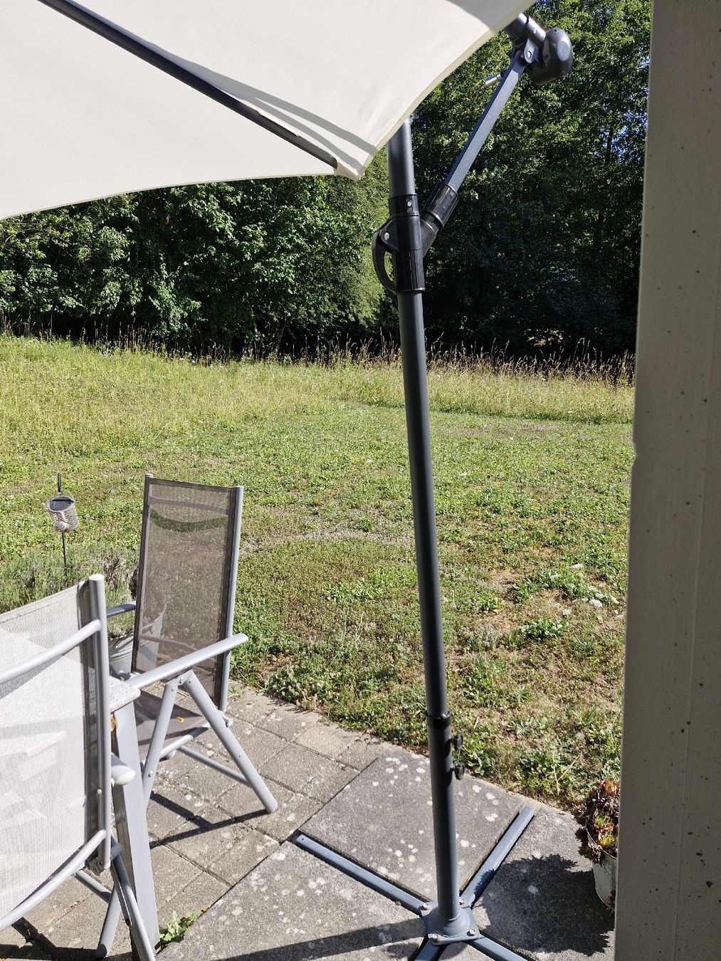 Ombrelloni: Ampelschirm LED 285cm Corval Beige  – Usato da Frauenfeld venduto da Kasico 1